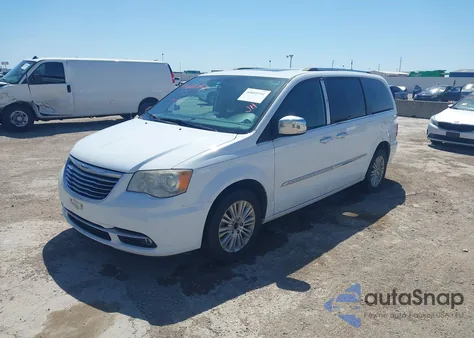2014 Chrysler Town & Country Limited from USA, damaged, VIN 2C4RC1GG7ER466769